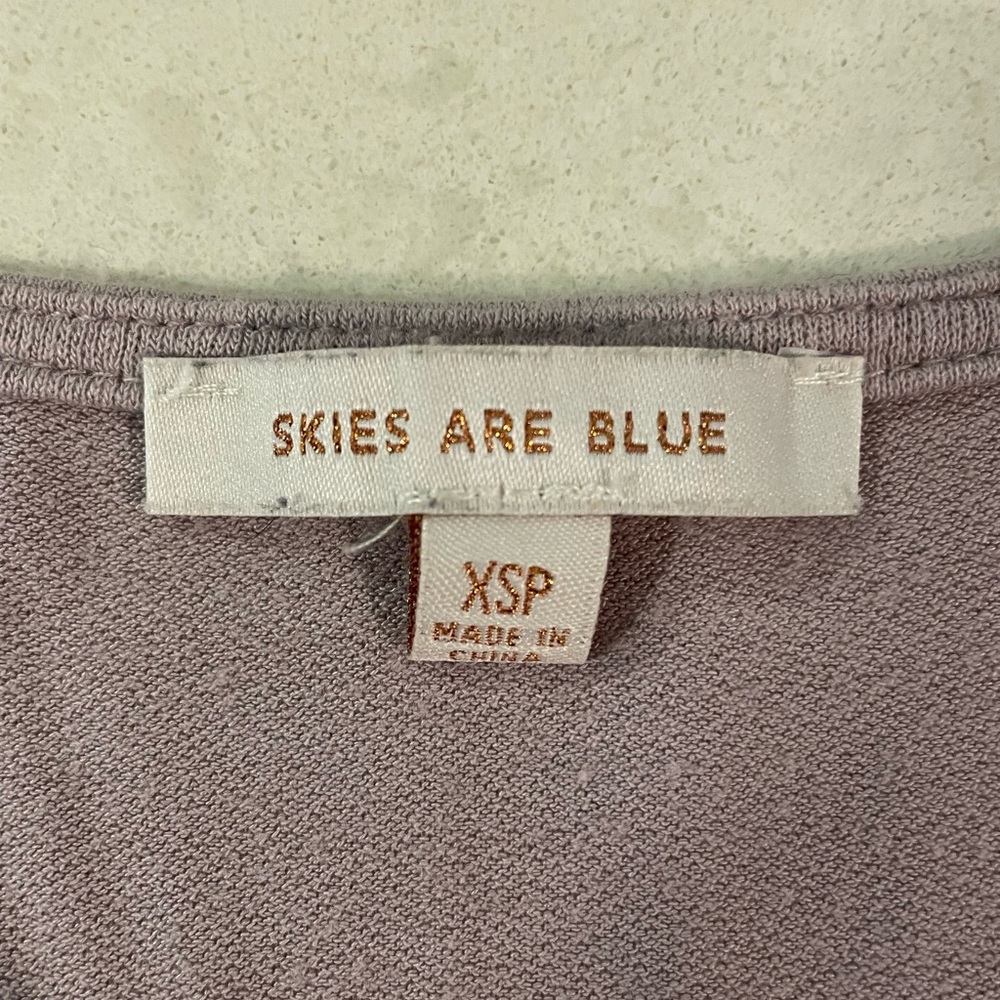 Skies Are Blue - Traleven Embroidered Yoke Knit Top - XSP - Lilac/Navy - Picture 5 of 5
